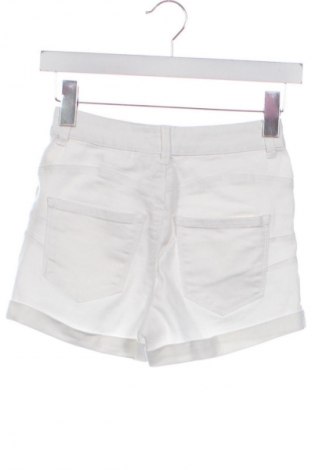 Damen Shorts Fb Sister, Größe XS, Farbe Weiß, Preis € 3,99