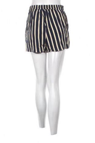 Dámské kraťasy  H&M, Velikost S, Barva Vícebarevné, Cena  179,00 Kč