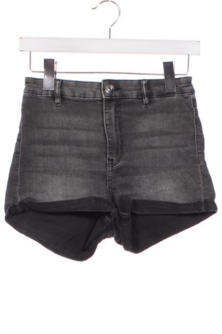 Dámské kraťasy  H&M Divided, Velikost XS, Barva Černá, Cena  109,00 Kč