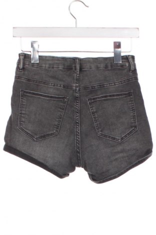 Dámské kraťasy  H&M Divided, Velikost XS, Barva Černá, Cena  109,00 Kč