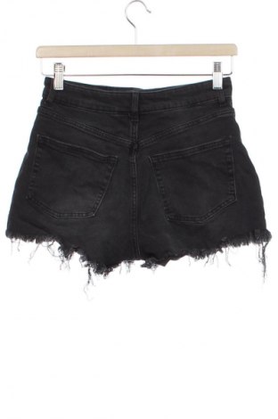 Dámske kraťasy  H&M Divided, Veľkosť S, Farba Sivá, Cena  3,95 €