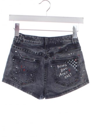 Dámske kraťasy  Lucy, Veľkosť M, Farba Sivá, Cena  1,95 €