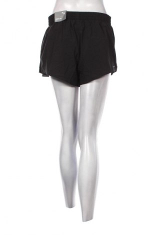 Dámské kraťasy  PUMA, Velikost M, Barva Černá, Cena  409,00 Kč