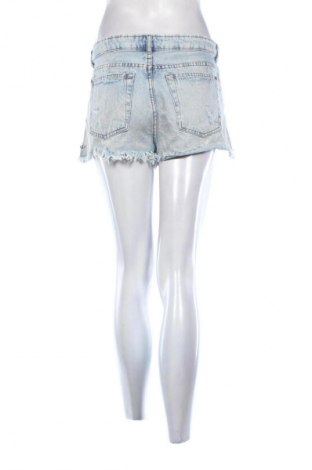 Γυναικείο κοντό παντελόνι Pull&Bear, Μέγεθος M, Χρώμα Μπλέ, Τιμή 2,99 €