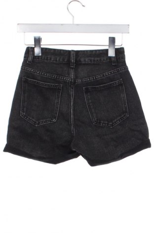 Pantaloni scurți de femei SHEIN, Mărime XS, Culoare Gri, Preț 19,99 Lei