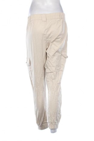 Dámske nohavice Bershka, Veľkosť L, Farba Béžová, Cena  5,05 €