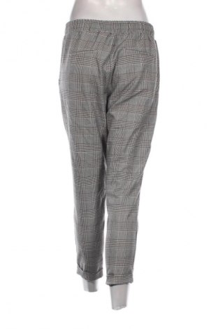 Dámske nohavice Bershka, Veľkosť L, Farba Viacfarebná, Cena  4,95 €