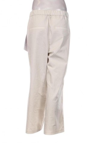 Дамски панталон Gerry Weber, Размер XXL, Цвят Бежов, Цена 10,73 €
