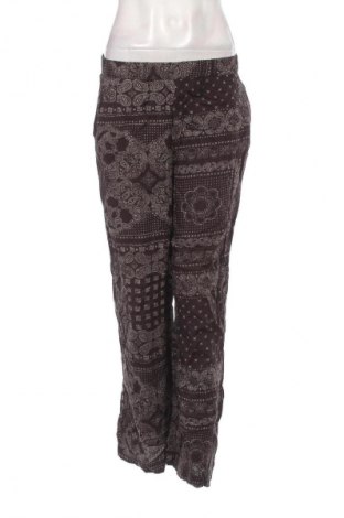 Dámské kalhoty  H&M Divided, Velikost S, Barva Vícebarevné, Cena  199,00 Kč