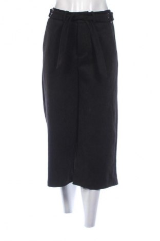 Pantaloni de femei Reserved, Mărime S, Culoare Negru, Preț 76,99 Lei, #133617480