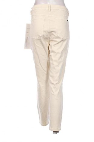 Damenhose Taifun, Größe XL, Farbe Ecru, Preis 14,99 €