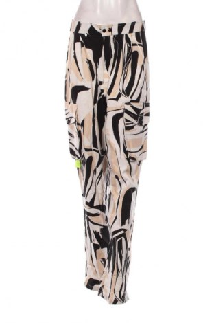 Дамски панталон Unbranded, Размер M, Цвят Многоцветен, Цена 2,55 €