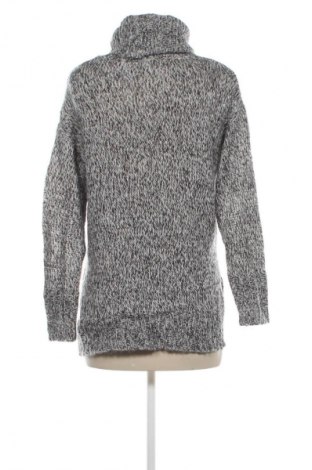 Dámský svetr H&M, Velikost M, Barva Vícebarevné, Cena  159,00 Kč