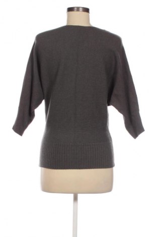 Dámský svetr Unbranded, Velikost S, Barva Šedá, Cena  89,00 Kč