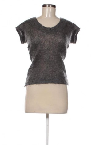 Γυναικείο πουλόβερ Unbranded, Μέγεθος S, Χρώμα Γκρί, Τιμή 3,99 €