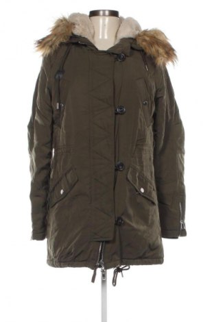 Geacă de femei Bershka, Mărime S, Culoare Verde, Preț 91,99 Lei