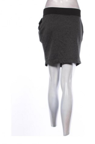 Rock Amisu, Größe M, Farbe Grau, Preis € 5,99