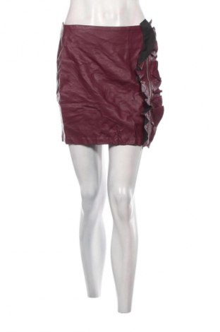 Пола Bershka, Размер M, Цвят Лилав, Цена 2,04 €