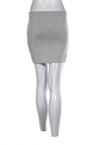 Пола Bik Bok, Размер S, Цвят Сив, Цена 2,04 €