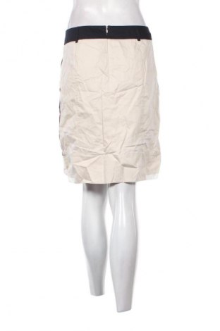 Пола Comma,, Размер M, Цвят Бежов, Цена 7,66 €