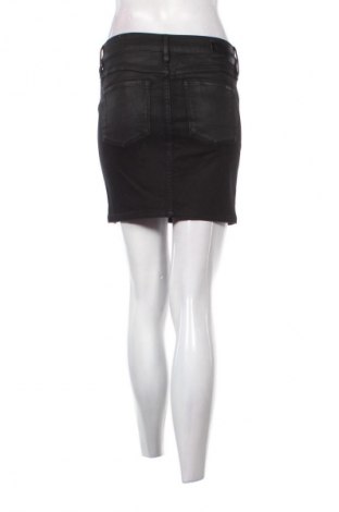 Пола G-Star Raw, Размер S, Цвят Черен, Цена 8,18 €