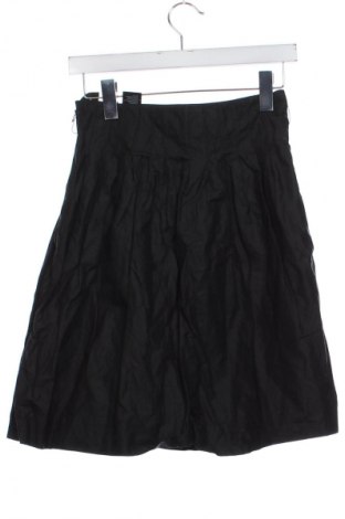 Sukně H&M, Velikost XS, Barva Černá, Cena  69,00 Kč