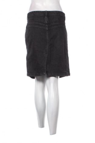 Sukně H&M Divided, Velikost XL, Barva Černá, Cena  366,00 Kč