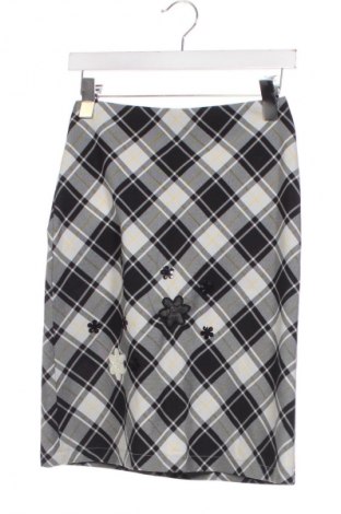 Пола Hennes, Размер XS, Цвят Многоцветен, Цена 2,04 €