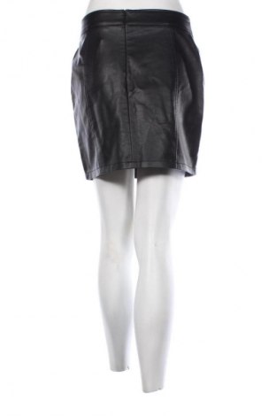 Sukně Mohito, Velikost S, Barva Černá, Cena  260,00 Kč