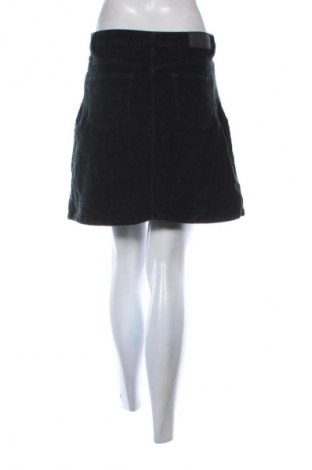 Пола Noisy May, Размер M, Цвят Зелен, Цена 3,57 €