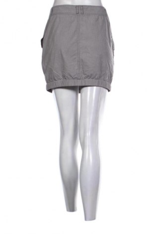 Пола Reserved, Размер L, Цвят Многоцветен, Цена 4,09 €