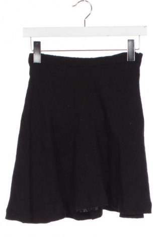 Sukňa Reserved, Veľkosť XS, Farba Čierna, Cena  2,23 €