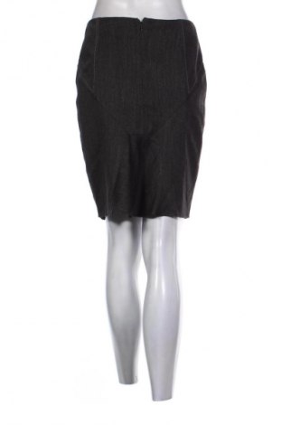 Пола Unbranded, Размер S, Цвят Черен, Цена 3,57 €