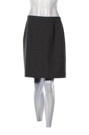 Пола Unbranded, Размер M, Цвят Сив, Цена 2,55 €