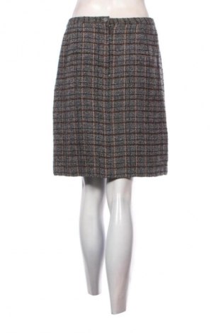 Пола Unbranded, Размер M, Цвят Многоцветен, Цена 2,04 €