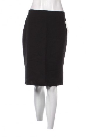 Sukně Xanaka, Velikost M, Barva Černá, Cena  230,00 Kč