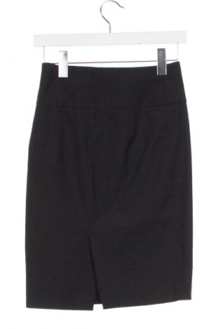 Sukňa Zara, Veľkosť XS, Farba Čierna, Cena  4,80 €