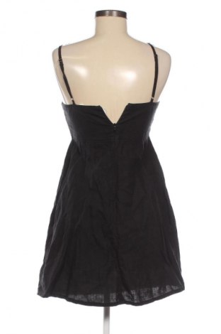 Kleid A Lot Less x About You, Größe S, Farbe Schwarz, Preis 5,99 €