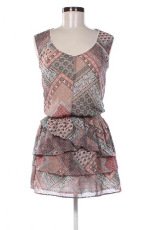 Šaty  Bershka, Velikost S, Barva Vícebarevné, Cena  149,00 Kč