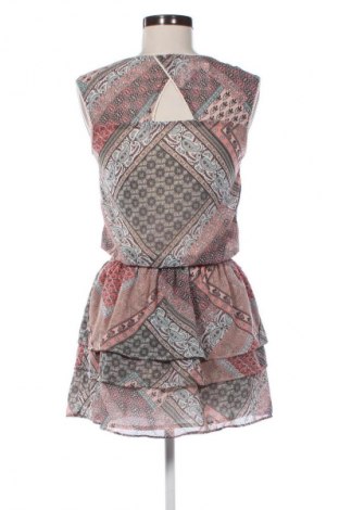 Šaty  Bershka, Velikost S, Barva Vícebarevné, Cena  149,00 Kč