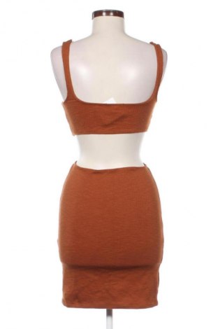 Šaty  Bershka, Veľkosť M, Farba Hnedá, Cena  8,23 €