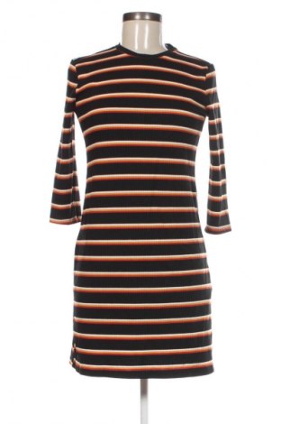 Šaty  Bershka, Velikost S, Barva Vícebarevné, Cena  69,00 Kč