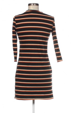 Šaty  Bershka, Velikost S, Barva Vícebarevné, Cena  69,00 Kč