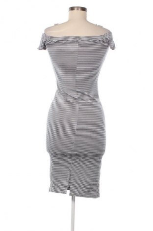 Šaty  Bershka, Velikost S, Barva Vícebarevné, Cena  179,00 Kč