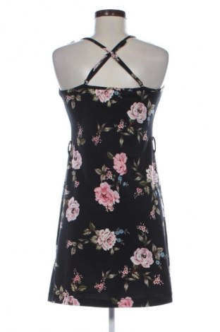 Šaty  Busem, Veľkosť M, Farba Viacfarebná, Cena  4,95 €