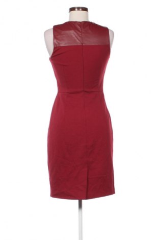 Ruha Esprit, Méret M, Szín Piros, Ár 5 799 Ft