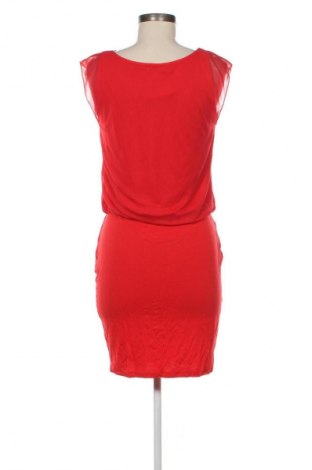 Kleid Essentials, Größe M, Farbe Rot, Preis € 4,99