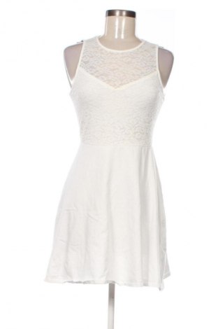 Kleid Even&Odd, Größe M, Farbe Weiß, Preis € 5,99