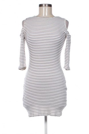 Šaty  H&M Divided, Velikost M, Barva Vícebarevné, Cena  109,00 Kč