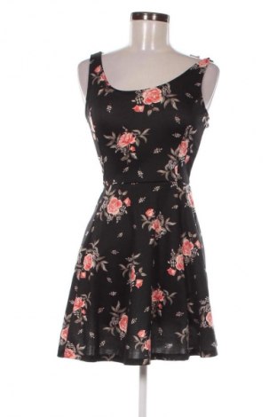 Šaty  H&M Divided, Velikost M, Barva Vícebarevné, Cena  188,00 Kč